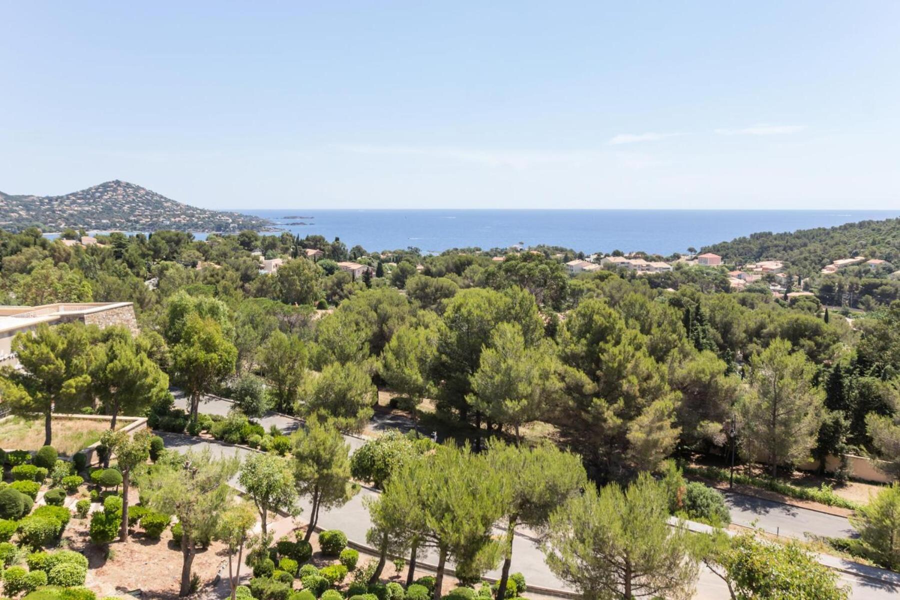 Residence Le Hameau De Cap Esterel - Maeva Home - Appartement 2 Pieces 5 Personnes - Selection Mae-1109 Saint-Raphaël Eksteriør bilde